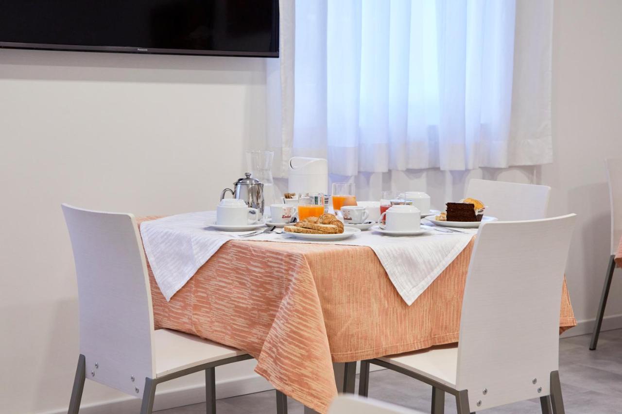 Le Vette Room&Breakfast 로베레토 외부 사진